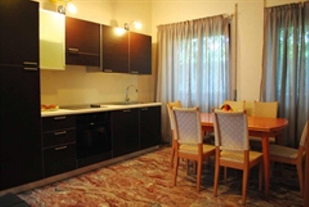 Rosen 2* Roma
